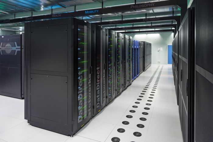 Dedicated server for scientific research: computational power and data analysis